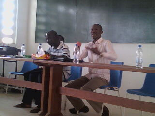 Compte rendu de la cérémonie de lancement des activités du Club OHADA CI section BONOUA du 24 mars 2012 photo 3